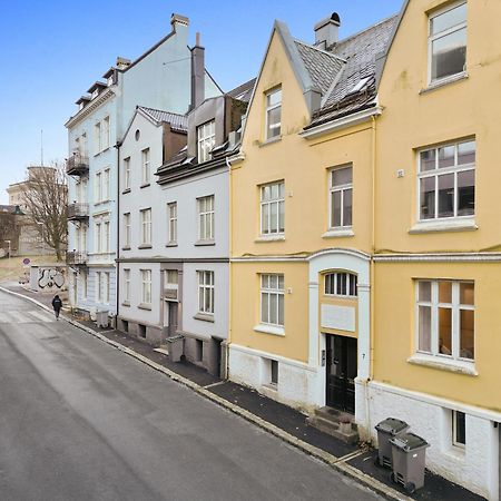Homerentals L 120Sqm Mid-Central - King Beds - 500Mbps Wi-Fi 베르겐 외부 사진