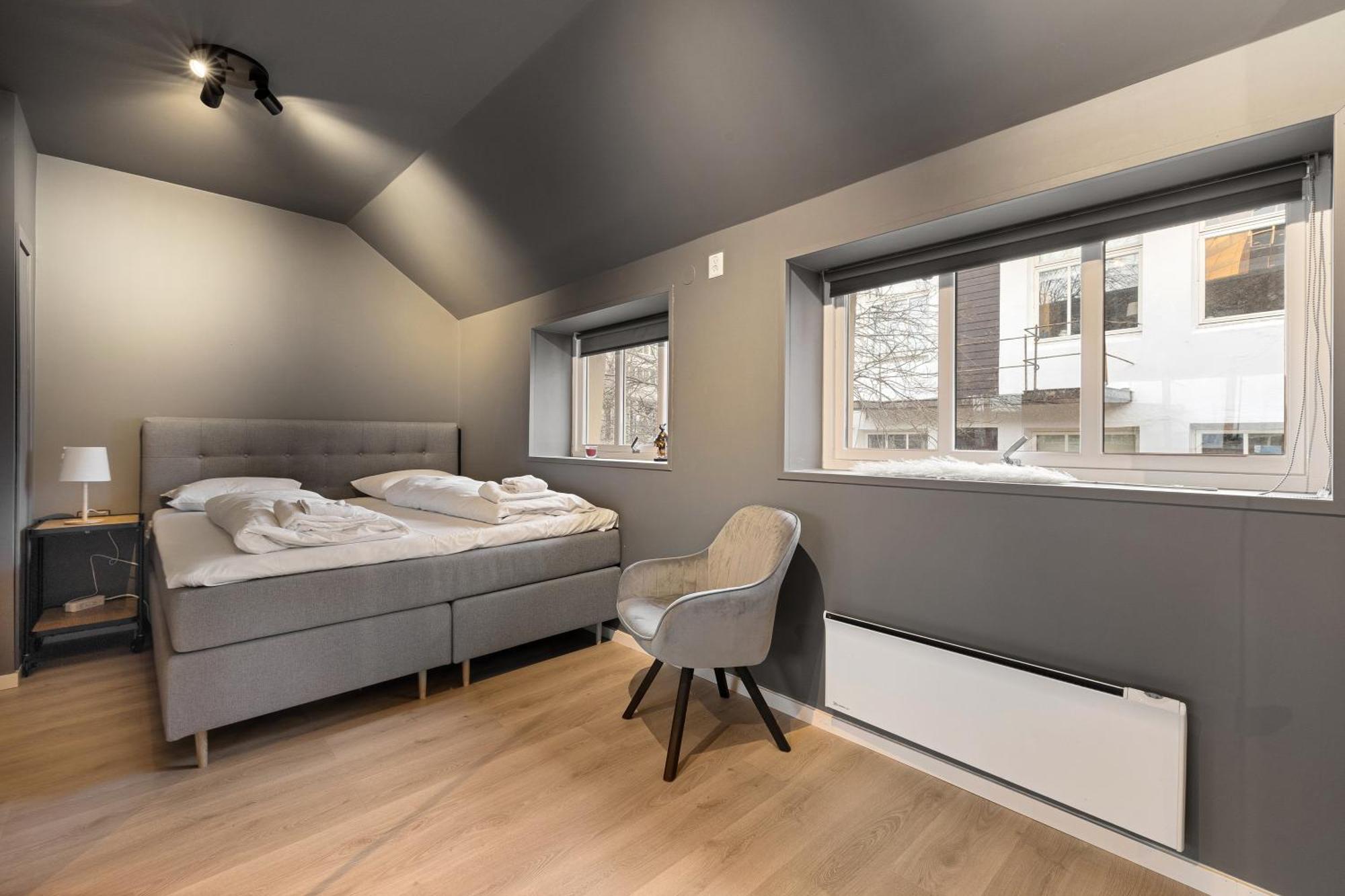 Homerentals L 120Sqm Mid-Central - King Beds - 500Mbps Wi-Fi 베르겐 외부 사진